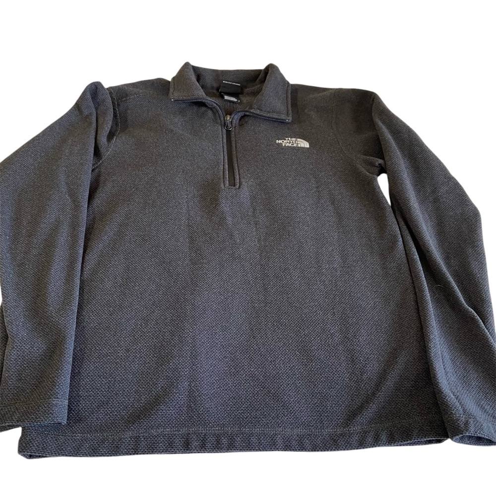 The North Face textured Cap Rock 1/4 zip long sleeve fleece pullover for…